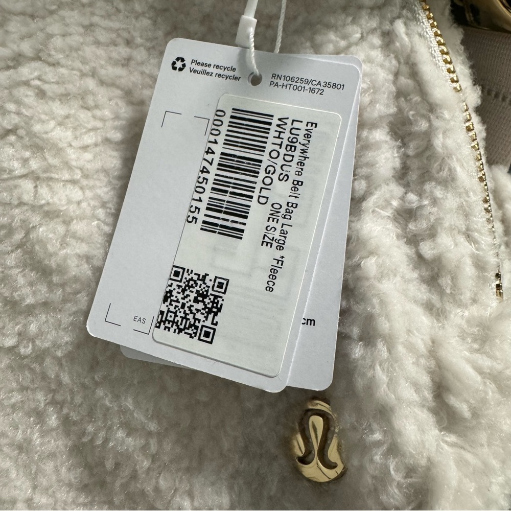 NWT Lululemon Everywhere Belt Bag Large 2L Fleece - Picture 4 of 7